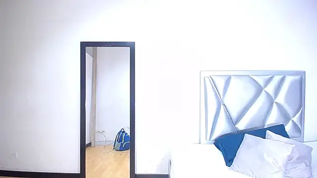 goldenn ass1 online show from November 2025 03:54:02 AM