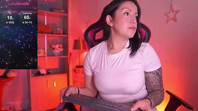 Madison Mayer online show from February 2026 01:02:01 PM