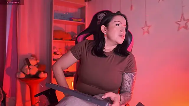 Madison Mayer online show from February 2026 12:57:02 PM