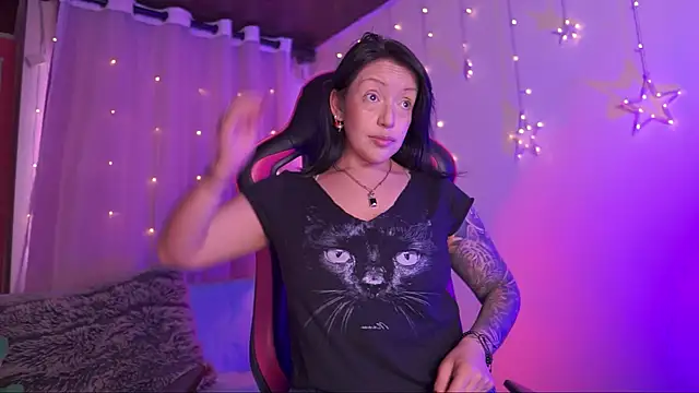 Madison Mayer online show from January 2026 01:37:02 PM