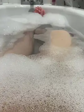 Snapshot of Curvy-Ava33 chatting on March 2025 10:27:02 AM Curvy-Ava33 online show from March 2025 10:27:02 AM