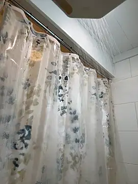 SpaceCowWhore online show from February 2026 04:18:02 PM