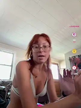 SpaceCowWhore online show from August 2026 01:37:02 PM