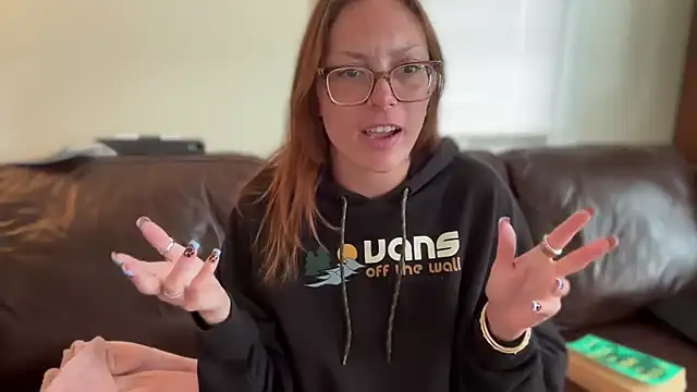 SpaceCowWhore online show from June 2026 03:50:02 PM