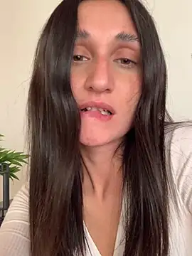 Snapshot of luci_brecman chatting on July 2026 08:04:02 PM luci brecman online show from July 2026 08:04:02 PM