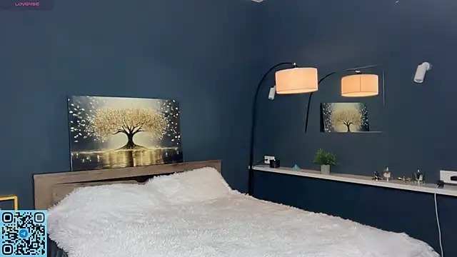 Snapshot of RadiantBliss chatting on November 2025 04:13:02 PM RadiantBliss online show from November 2025 04:13:02 PM