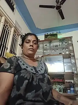 kissmetha online show from July 2026 03:08:02 PM