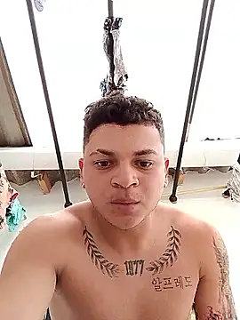 Snapshot of juan_montoyasex chatting on October 2025 05:58:02 PM juan montoyasex online show from October 2025 05:58:02 PM