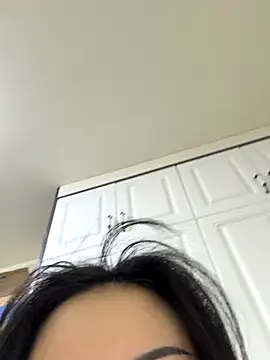 Snapshot of aa520uv chatting on October 2025 02:10:02 AM aa520uv online show from October 2025 02:10:02 AM