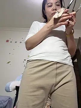 aa520uv online show from April 2026 01:09:02 AM