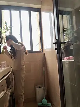 aa520uv online show from April 2026 02:46:01 AM