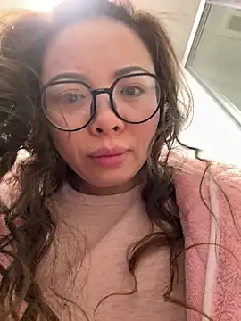 aa520uv online show from March 2026 02:30:01 AM