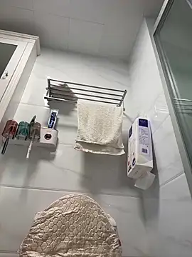 aa520uv online show from March 2026 03:14:02 AM