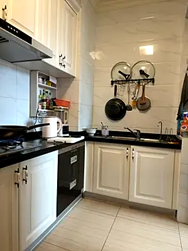 Snapshot of aa520uv chatting on November 2025 01:11:02 AM aa520uv online show from November 2025 01:11:02 AM