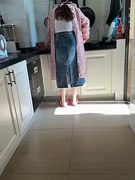 Snapshot of aa520uv chatting on December 2025 04:13:02 AM aa520uv online show from December 2025 04:13:02 AM