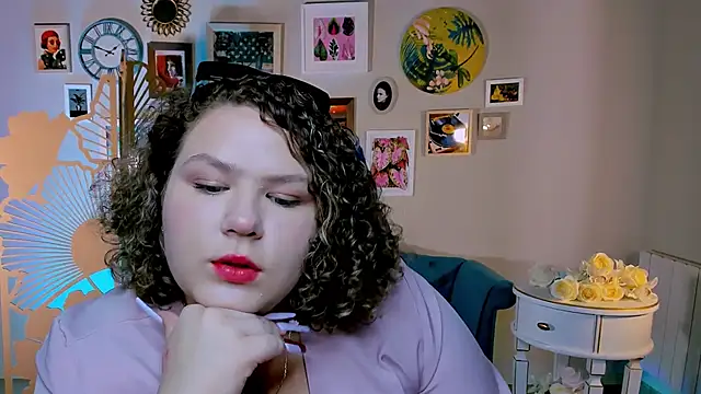 FlorenceAnderson online show from September 2025 09:26:02 AM