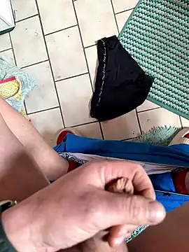 wassermann8484 online show from April 2026 12:22:02 PM