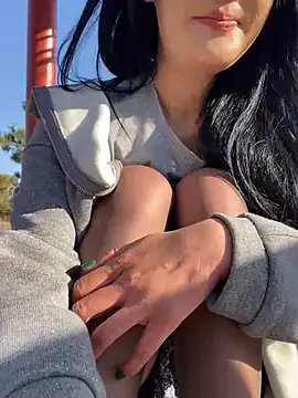 Snapshot of linger-23 chatting on March 2025 08:17:02 AM linger-23 online show from March 2025 08:17:02 AM