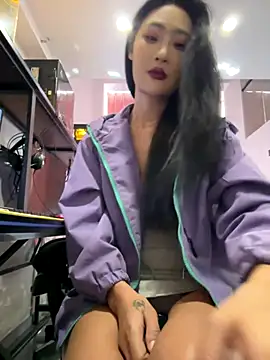 Snapshot of linger-23 chatting on December 2025 06:28:01 AM linger-23 online show from December 2025 06:28:01 AM