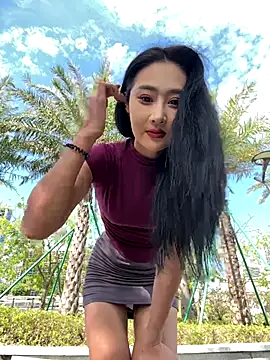 Snapshot of linger-23 chatting on October 2025 05:39:01 AM linger-23 online show from October 2025 05:39:01 AM