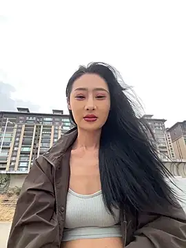 Snapshot of linger-23 chatting on October 2025 06:03:02 AM linger-23 online show from October 2025 06:03:02 AM