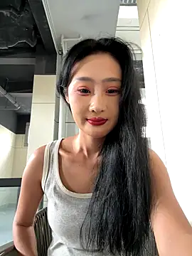 Snapshot of linger-23 chatting on September 2025 05:57:02 AM linger-23 online show from September 2025 05:57:02 AM