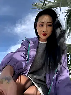 Snapshot of linger-23 chatting on November 2025 06:36:02 AM linger-23 online show from November 2025 06:36:02 AM