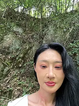 Snapshot of linger-23 chatting on September 2025 07:36:01 AM linger-23 online show from September 2025 07:36:01 AM