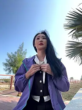 linger-23 online show from January 2026 05:55:01 AM