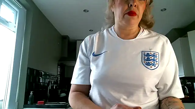 MissHoneyPenny online show from June 2026 08:58:01 AM