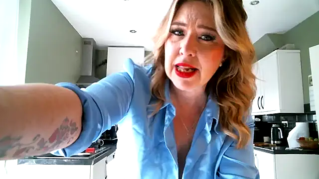 MissHoneyPenny online show from July 2026 09:08:01 AM