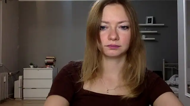 MillieShow online show from November 2025 09:53:01 PM