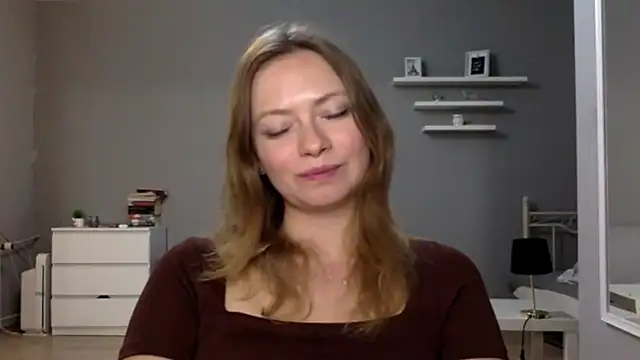 MillieShow online show from October 2025 10:21:01 PM