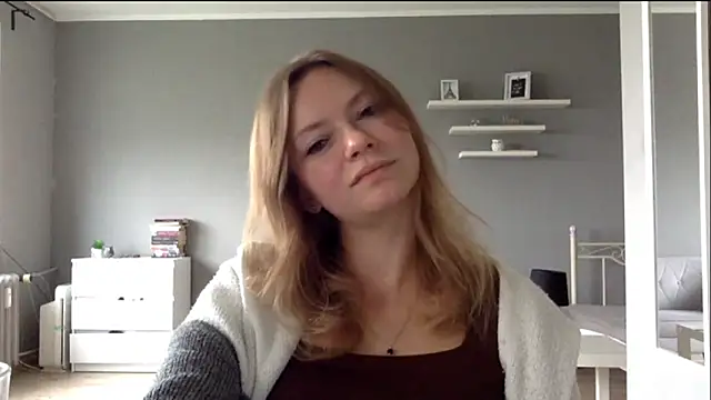 MillieShow online show from September 2025 01:55:01 PM