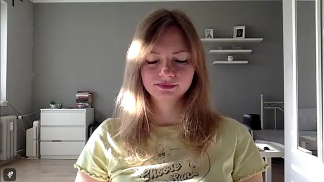 MillieShow online show from November 2025 11:15:01 AM