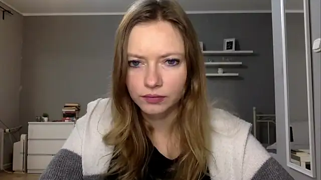 MillieShow online show from November 2025 02:49:01 PM