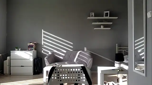 MillieShow online show from October 2025 08:37:01 AM