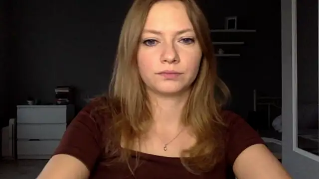 MillieShow online show from November 2025 03:15:01 PM