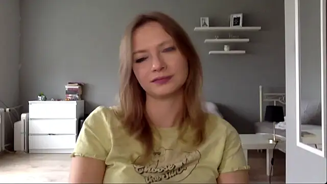 MillieShow online show from October 2025 02:18:01 PM