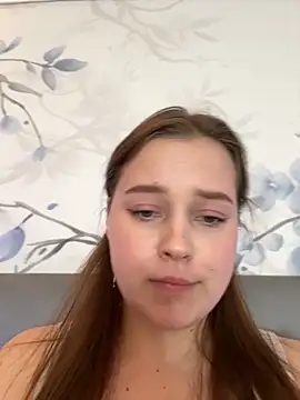 Snapshot of Cute_kitty- chatting on September 2025 10:02:02 PM Cute kitty- online show from September 2025 10:02:02 PM