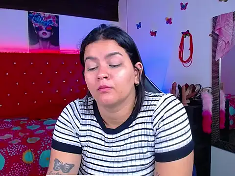 kriss sweetboobs10 online show from November 2025 11:00:02 AM