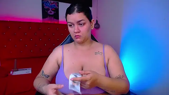 kriss sweetboobs10 online show from May 2026 12:26:02 PM
