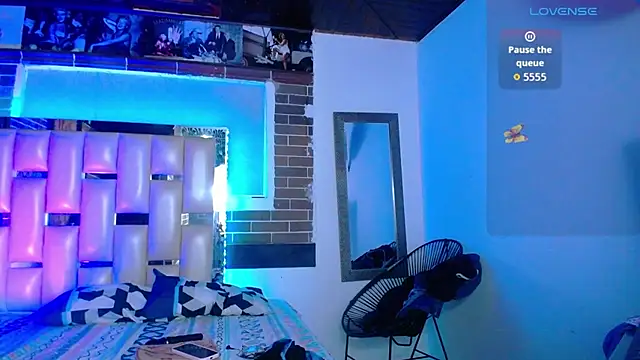 kriss sweetboobs10 online show from March 2026 12:22:02 PM