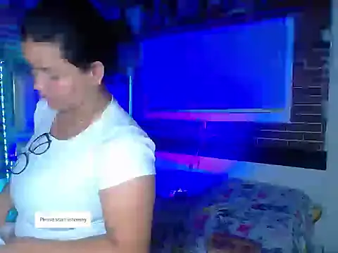 kriss sweetboobs10 online show from April 2026 12:42:02 PM