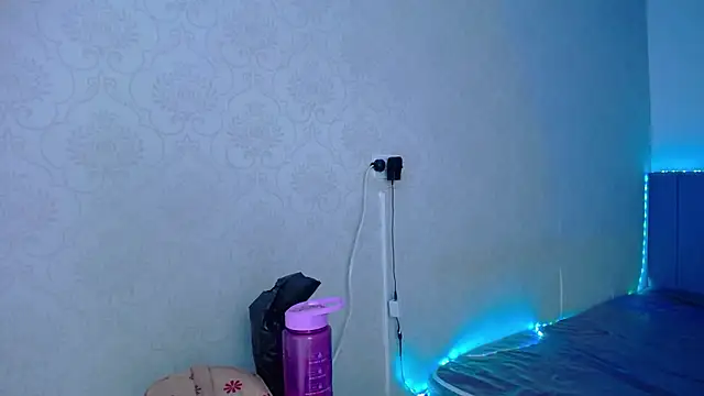 kriss sweetboobs10 online show from February 2026 12:45:01 PM