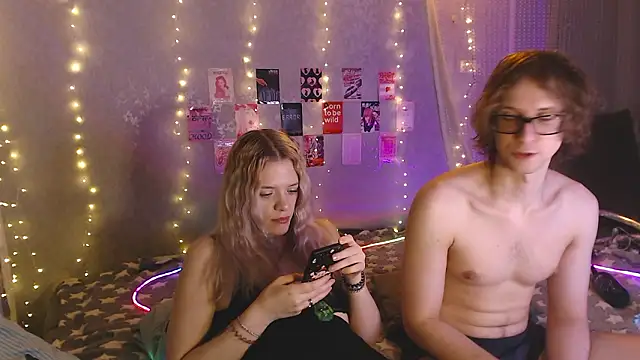 Your Horny Friends online show from March 2026 04:50:01 PM