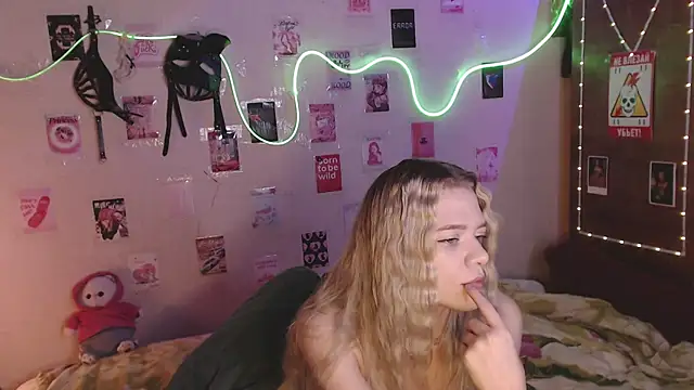 Your Horny Friends online show from November 2025 02:11:01 PM