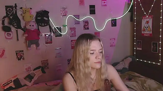 Your Horny Friends online show from November 2025 02:31:02 PM