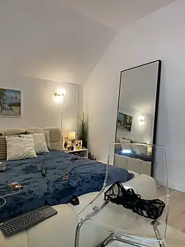 CelineReys online show from April 2026 05:14:02 PM