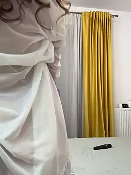 CelineReys online show from October 2025 05:46:02 PM